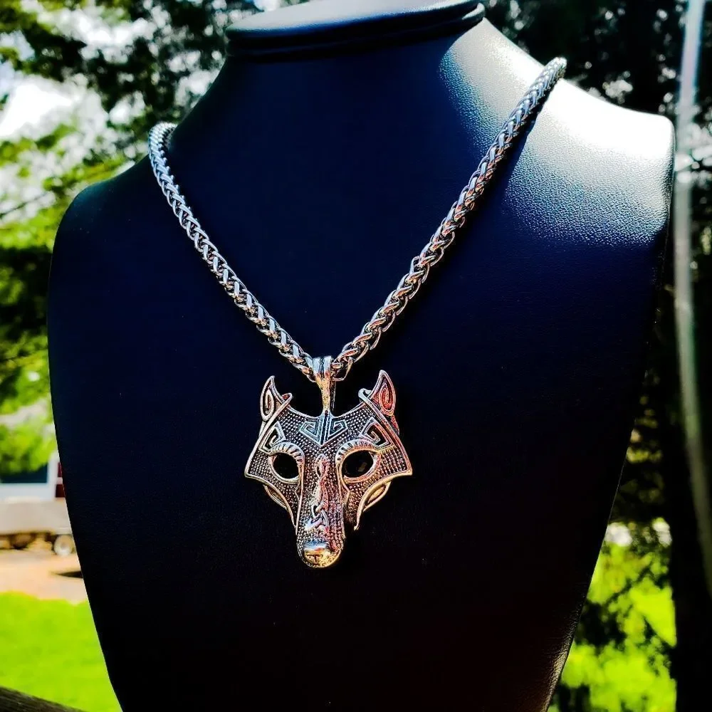 Steel Punk Grey wolf Necklace